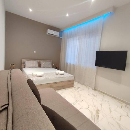 Konstantina'S Apartment Dedeağaç Dış mekan fotoğraf